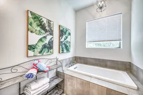 Point Venture Home Hot Tub Beach Marina - Image 2