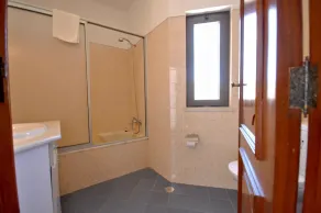 Villa in Vilamoura with Pool near Golf Courses - Image 3