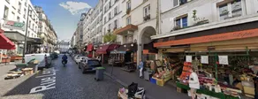Rue Lepic - quintessential winding cobblestone street- Take a step into the past - Image 4