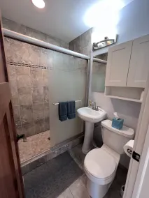 Highland Park stunner! Centrally located, Renovated with modern updates. - Image 3