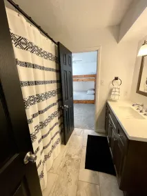 Inner City TownHome - Image 5