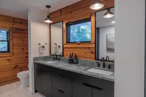 Stunning Riverfront Cabin in Blue Ridge, GA - Image 5