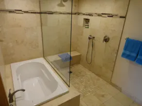 Key West Beachfront Luxury 2/2 Condo A212 - Image 5