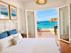 Renovated Beach House: 50% Off Last-Minute Deal in October!! New home. She touches the sea with her fingers. - Image 4