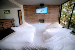 Beautiful  2 Cabins near the water ,with amazing view - Image 4
