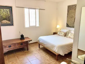 Coral Villa. Ideal for romantic getaways, family and friends 15 min from the beach - Image 4