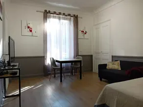 Apartment - Image 3