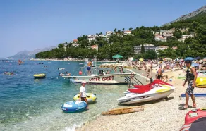 Beach Front Apartment In Krvavica With Wifi - Image 4