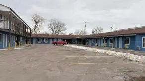 STARLITE MOTEL - Image 2