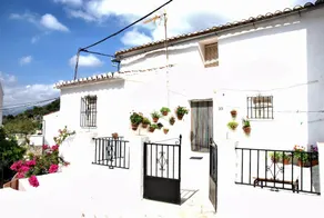 The countryside of Cruzchiquita - Image 2