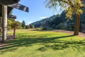 Stunning Contemporary Home, a River Penthouse on Russian River, like No Other!! - Image 5