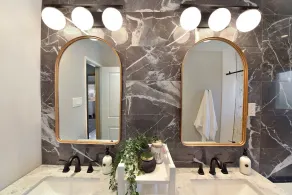 Modern, cozy home -15 mins away from the airport, Entire FIRST floor of home. - Image 3