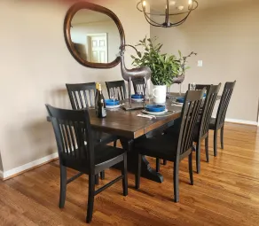 Dog Friendly Skyline Drive Retreat: 3 King Suites, Views & Firepit! 1pm checkout - Image 2