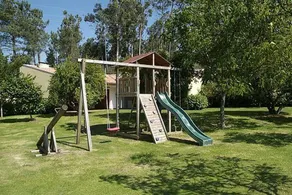 Splendid Ponte de Lima Villa | 6 Bedrooms | Villa Coura Coura | Valley Views | Ping Pong | Pool table - Image 3