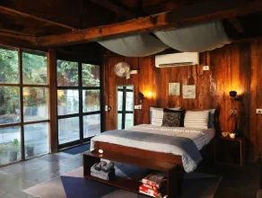 EXCLUSIVE: Lake Cabin at Karjat - Image 5