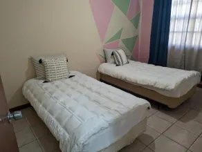 10 min from airport, 3 min from bacob eco park - Image 5