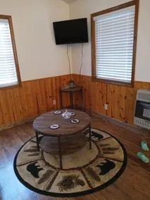 Red Oak Getaway - Image 2