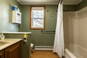 Poconos Cabin Hot Tub| Outdoor Shower| Kayak | Walk to Lake - Image 3