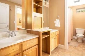 'Rockwater' Privacy, Huge Great Room, Double Deck Dock, Hot Tub, Billiards. - Image 5