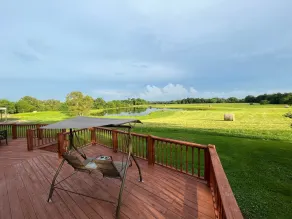 Farmhouse, fishing & biking. Secluded but only 15 min from Paducah. - Image 4