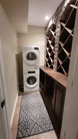 Remodeled & Fully-Furnished Guest Suite - Image 2