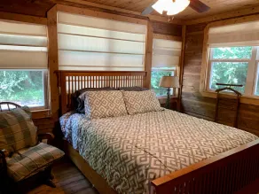 Woodside Nook Cabin at the BHR Farm Village: perfect hiking get-a-way - Image 5