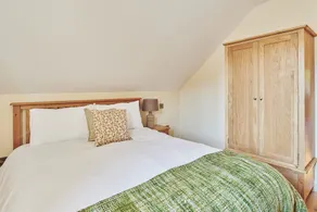 The Byre - Luxury Cottages - Image 3