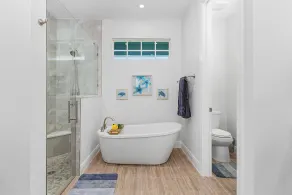 Teal Paradise - Brand New Villa in NW Cape Pool spa and water view - Image 3