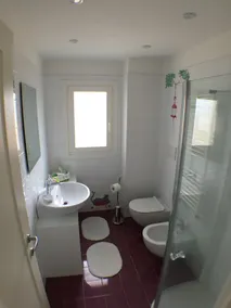 Crawford Home - Image 2