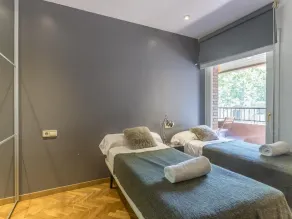 Appartement exclusif avec 4 chambres et 8 personnes - La Bonanova avec terrasse - Image 2
