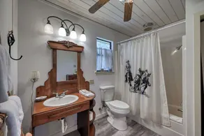 Stunning Home on The Blanco River - Image 5