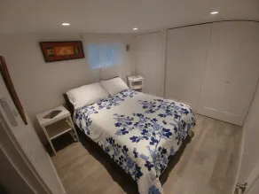 Dominion Brook Park Vacation Rental - Beautiful suite with garden / park views. - Image 4