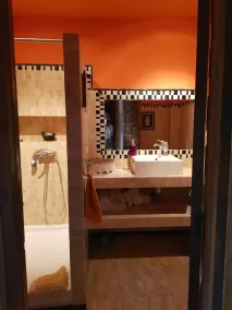 Schönes Landhaus inmitten der Natur, wo Sie unvergessliche Tage verbringen werden - Image 3
