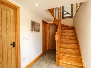 THE BARN, pet friendly, character holiday cottage in Frosterley - Image 4