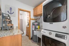 Dog Friendly Puget Island Home on the Columbia River. Secure Private Moorage!! - Image 3