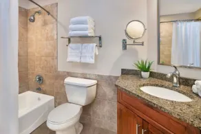 Sheraton Broadway Resort (2BR) - Image 4