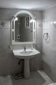 Traditional Villa - Private Pool - Image 5