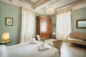 Villa Oleandra with Pool up to 12 People - Image 2