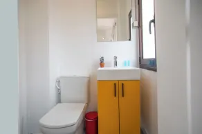 BBarcelona Sants Flat - Image 3