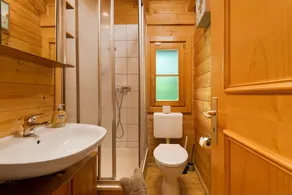 Appartamento 'Blockhaus Hedwig Zwei' con piscina condivisa, terrazza privata e Wi-Fi - Image 3