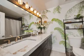 Modern Tropical 5 bd, 4 bath, heated pool, Mini Golf, tiki hut, outdoor bar - Image 5