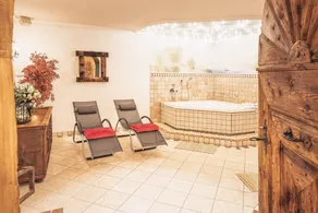 Holiday Apartment \"Promberger - Alpin\" with Balcony, Mountain View and Sauna - Image 2