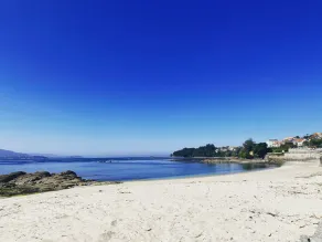 Ático en Moaña- Playa A Xunqueira, a 15 min de Vigo - Image 4