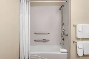 Soho Inn & Suites - Image 4