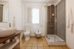 Pet-Friendly Villa Masía Can Trabal with Mountain View, Pool, Jacuzzi, Wi-Fi, A/C, Terrace & Garden - Image 4