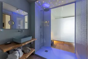 Luci Sul Mare -Boutique Rooms - Image 2