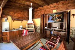 SeaviewPenthouseMaisonette i SintriaCourtPremium - Image 2
