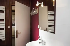 Amboise and Chenonceau: Chalet with wood fire - Image 3
