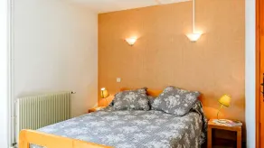 House - Image 2