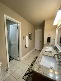 Home away from home - Image 3